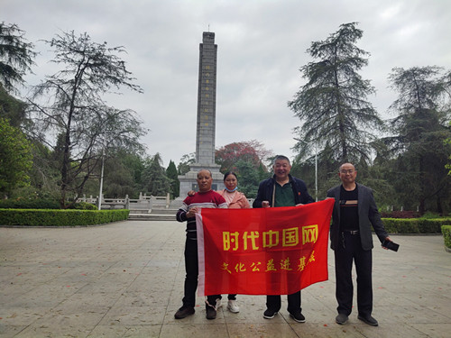 2023年3月21日福建省龙岩市城区虎岭山上，龙岩市新罗区闽西革命陵园_副本.jpg
